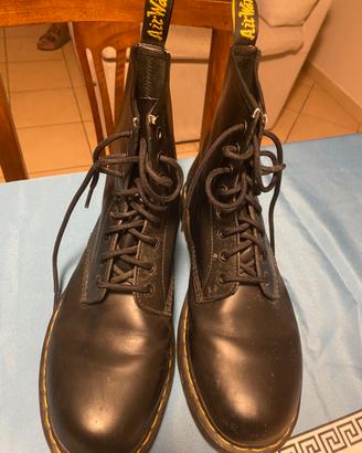 Stivali uomo dr. Martens