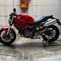 Ducati Monster 696 + con cinghie nuove