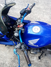 Honda hornet 600 sport