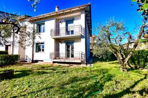 4 LOCALI A MONTEMURLO