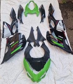 KIT CARENE ORIGINALI NINJA 400 KRT EDITION