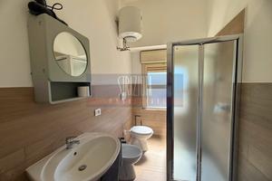Stanze in appartamento ad uso transitorio;