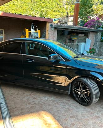 Mercedes-benz CLA 200 220 CDI Automatic Executive