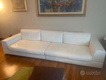 Divano in pelle Arketipo icona di design