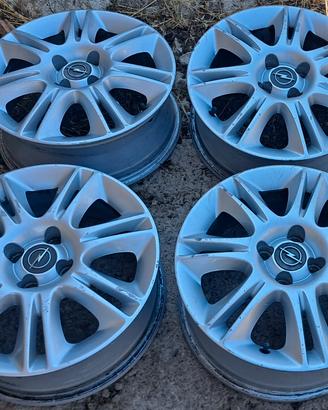 Cerchi in lega Opel R16 - R 16