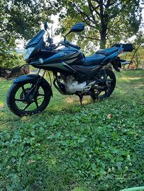Moto 125 Honda CBF125
