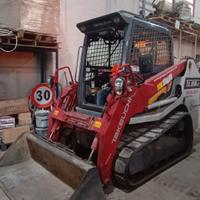 Minipala cingolata Takeuchi TL8R2 in eccellenti