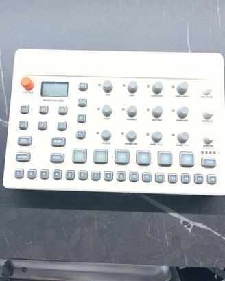 Elektron Model – Sampler / Groovebox 6 Tracce