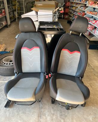 Sedili alfa romeo mito