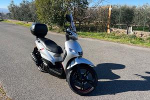 Peugeot Tweet 125 rs