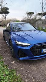 AUDI RS7 SPORTBACK 2.0 TFSI 600