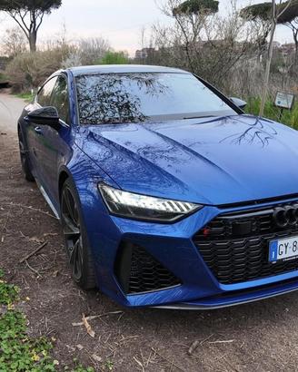 AUDI RS7 SPORTBACK 2.0 TFSI 600