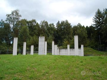 Terreno edificabile con costruzione in corso