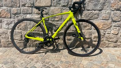 Bici fa corsa gravel specialized