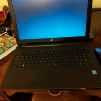 HP 250 G4 i3 6006U RAM 4 GB SSD 128GB + borsa