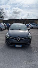 Renault Clio IV 2017 1.5 dci Moschino Intens 90cv