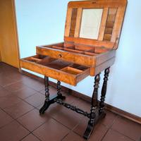Tavolino antico in radica di noce con piano apribi