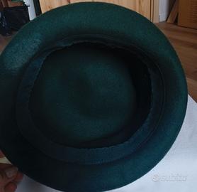 Cappello donna in feltro verde