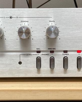 GRUNDIG V 5000  AMPLIFICATORE