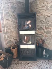 Stufa a legna Castelmonte con forno