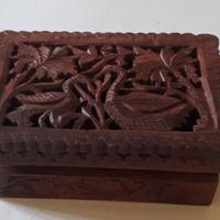 COFANETTO LEGNO CON DISEGNO CIGNI
