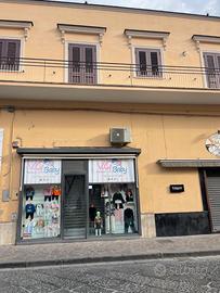 Locale commerciale pieno centro Maddaloni