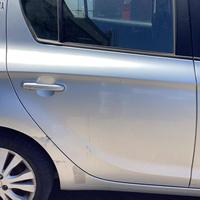 HYUNDAI I 20 PORTA POSTERIORE DX