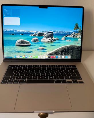 Macbook Air 15 M3 in condizioni ottime