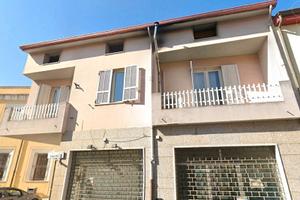 Ampio appartamento su 2 livelli