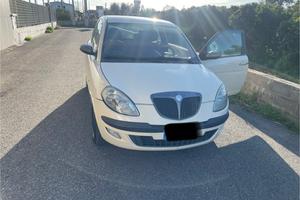 Lancia ypsilon diesel