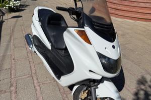 Yamaha majesty
