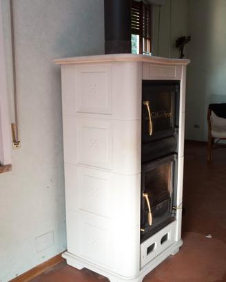 stufa a legna con forno