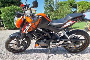 KTM Duke
