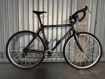Bicicletta Alan Cross Carbon X33