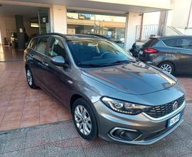 FIAT Tipo 1.3 Mjt S&S SW Lounge