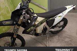 TRIUMPH TF 250 E Abs