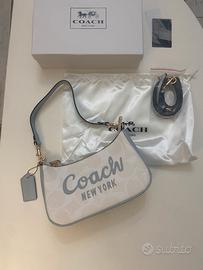 Borsa Coach