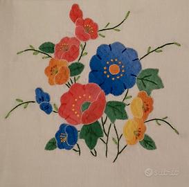 Set di 3 Asciugamani in Lino Ricamati a Mano