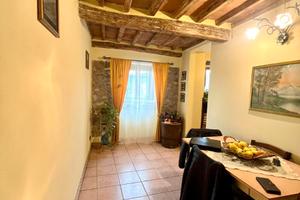 Casa indipendente a Borgo a Mozzano