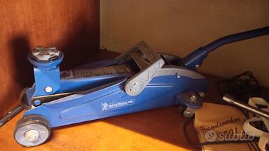 Cric idraulico Michelin