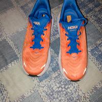 Hoka arahi 6 n 46 2/3