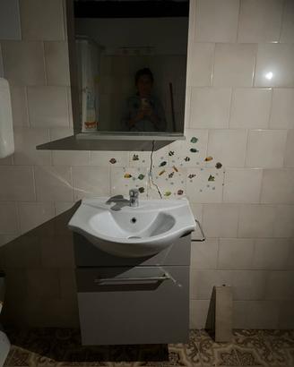 MOBILE BAGNO