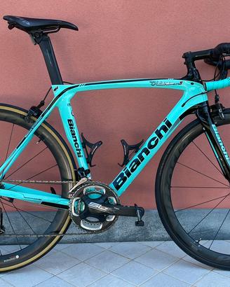 Bianchi Oltre XR3 2020 Dura-Ace
