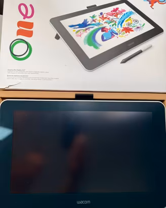 Tavoletta grafica Wacom one 13 pollici nuova
