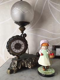 Statuina Sarah Kay Atlas Collection