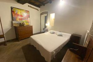 3 LOCALI A MONTEFIASCONE