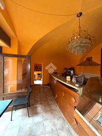 NEGOZIO A CIVITA CASTELLANA