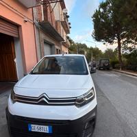 Furgone Citroen Berlingo 3 posti