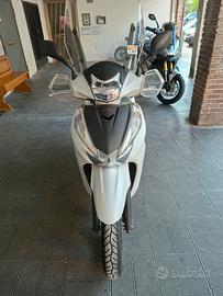 Honda SH 300i (2018) 