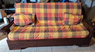 Divano letto matrimoniale